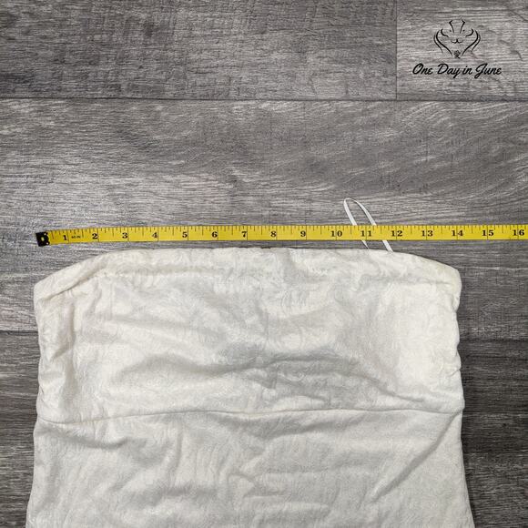 Express Sleeveless Top Size M - Picture 3 of 5